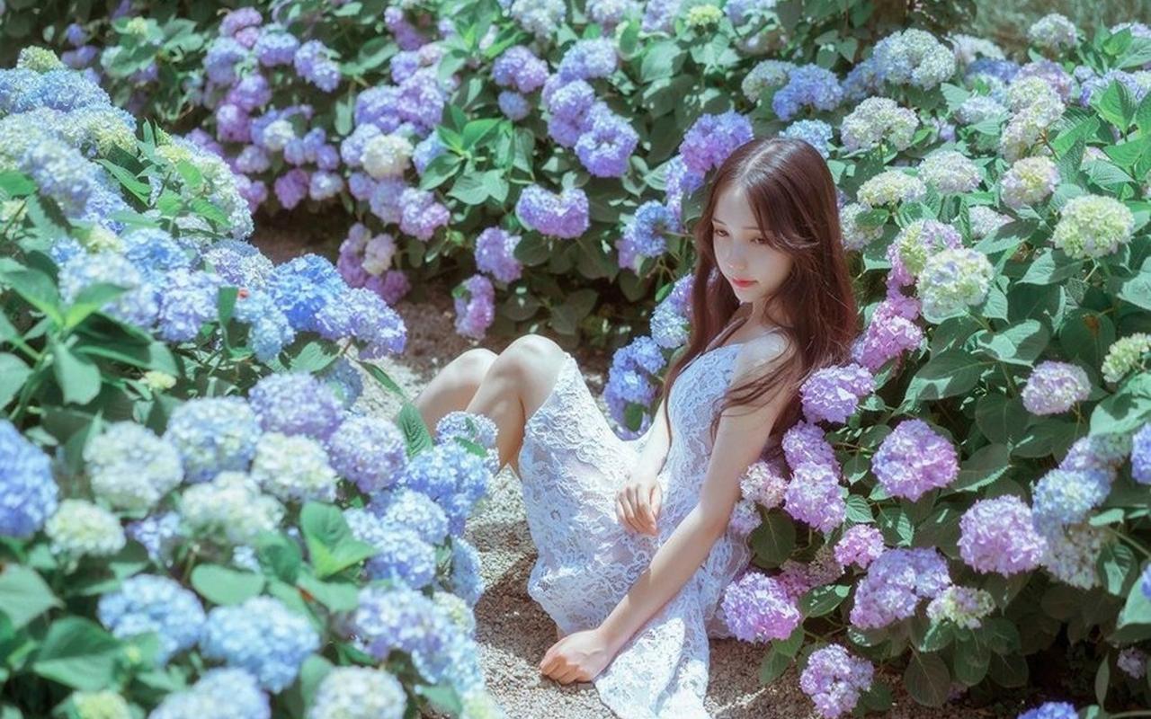 周剑大使接受斐济《今日》杂志书面专访